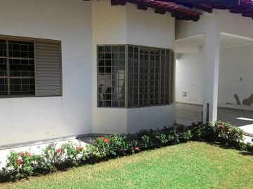 Casa à venda - 136m² - Jardim NAKAMURA - Paranavaí - PR